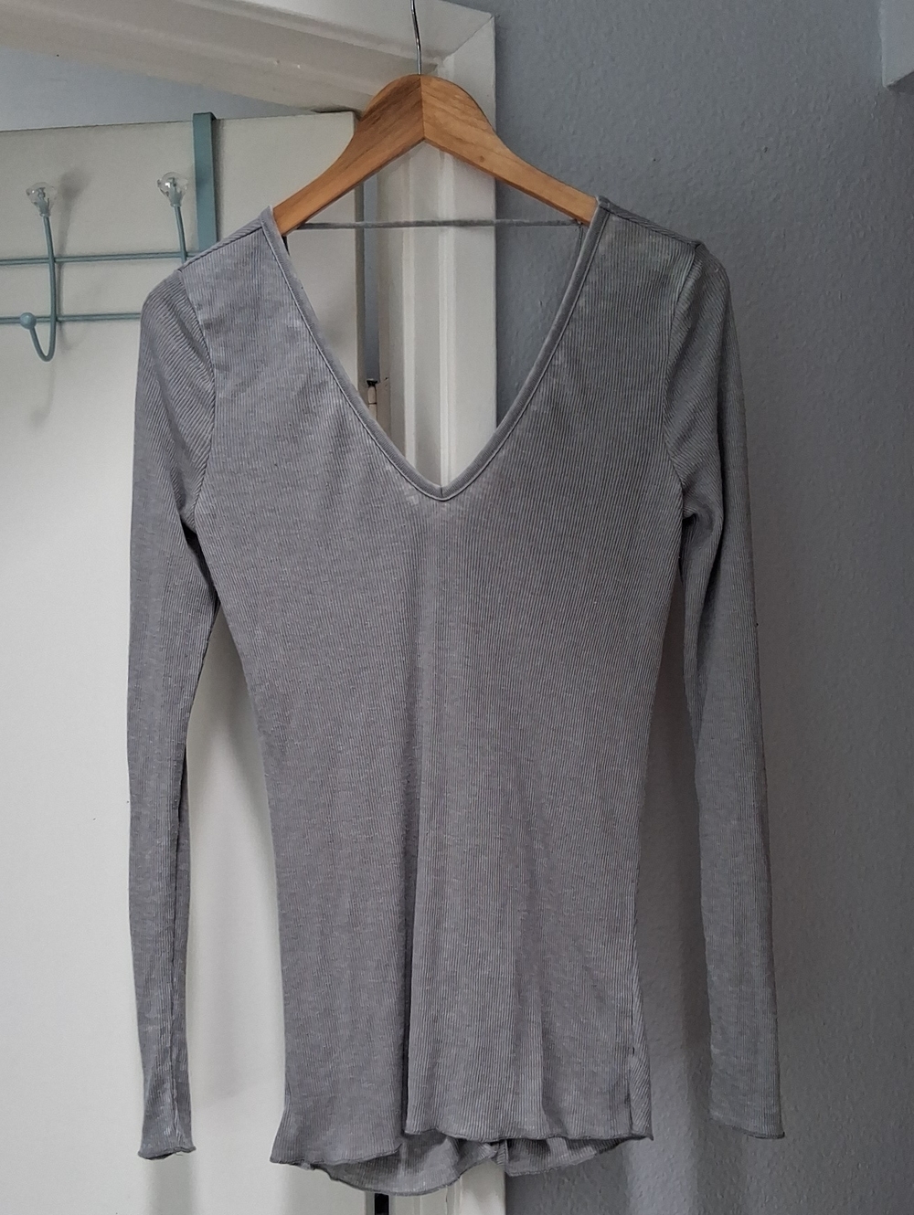5/$13 lightweight ribbed top